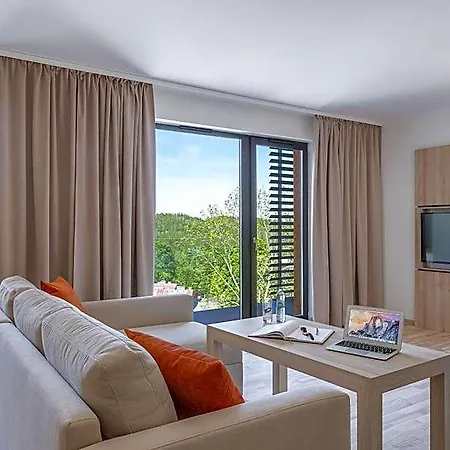 Aparthotel Blue Mountain 4*